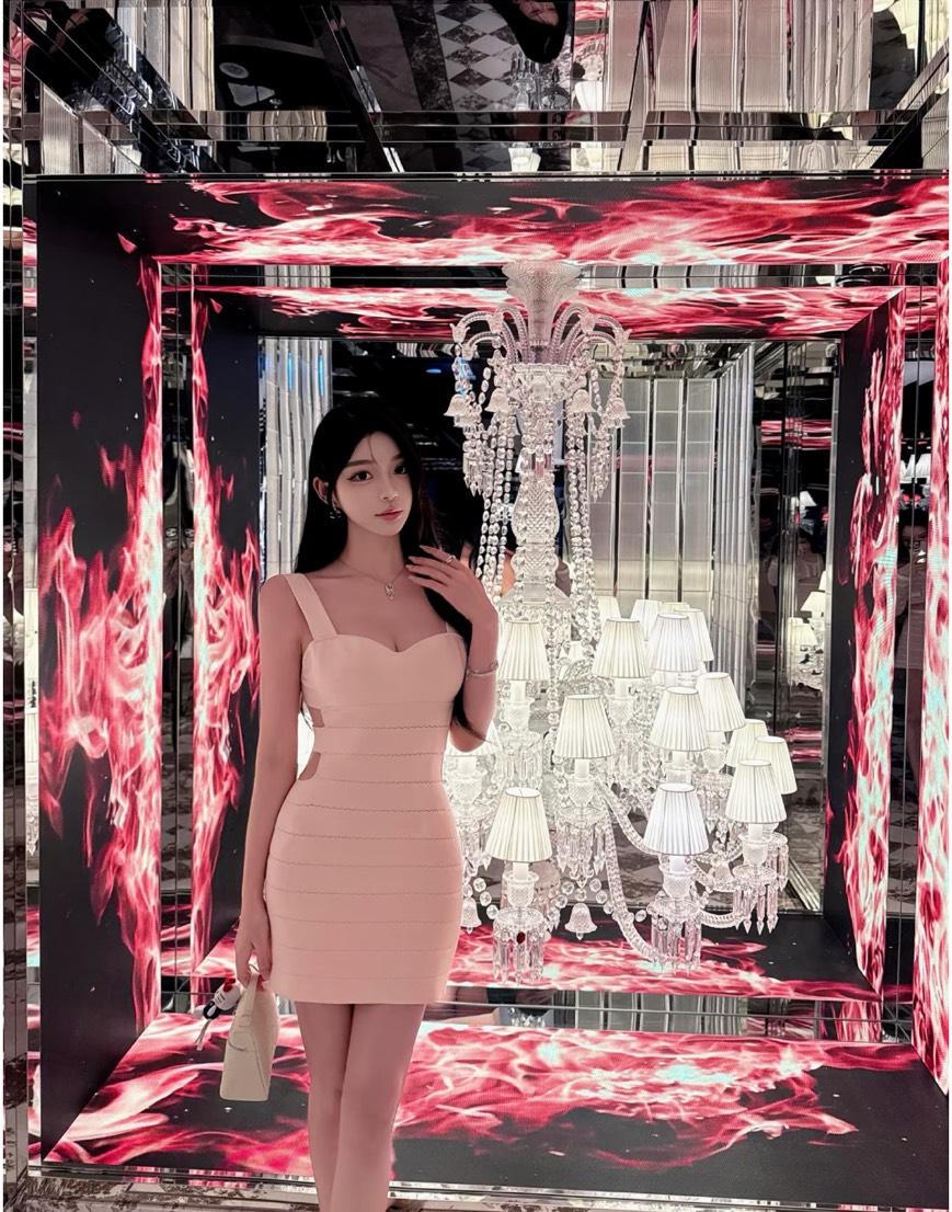 Sweet Alice彈力輕繃帶洋裝