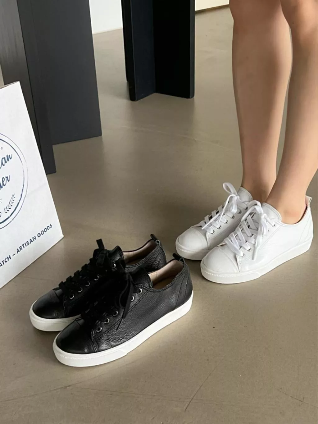 25P 韓國製 真皮鞋 小白鞋