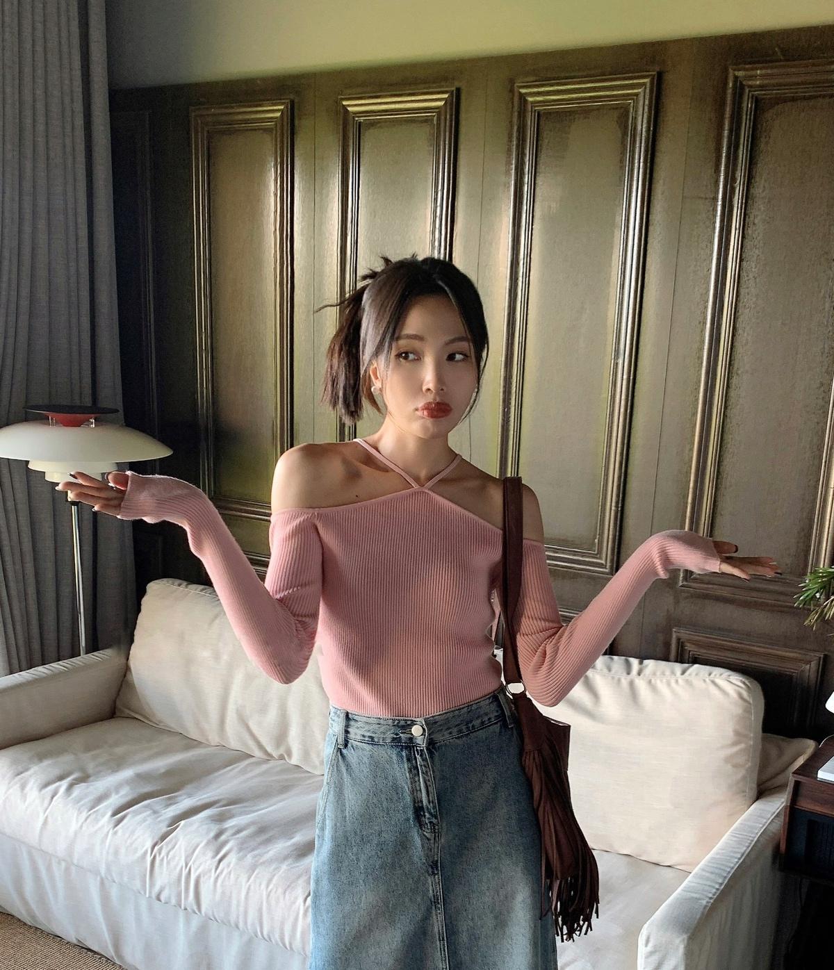 丨NNcomtw丨性感女孩🫦細肩針織上衣