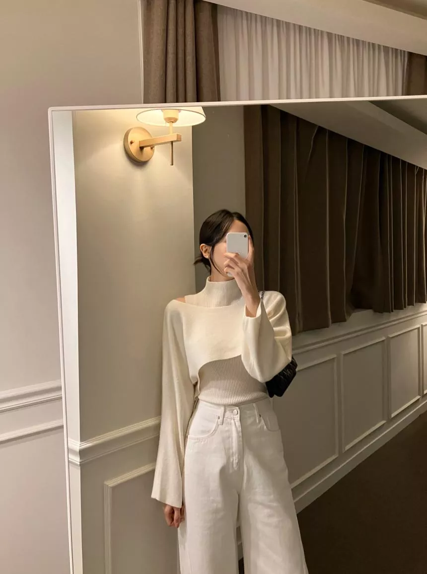 真兩件不規則下擺立領坑條短版針織衫