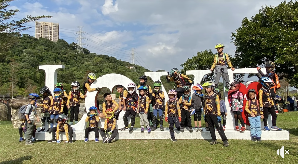 Clearybike 陪著孩子上山下海