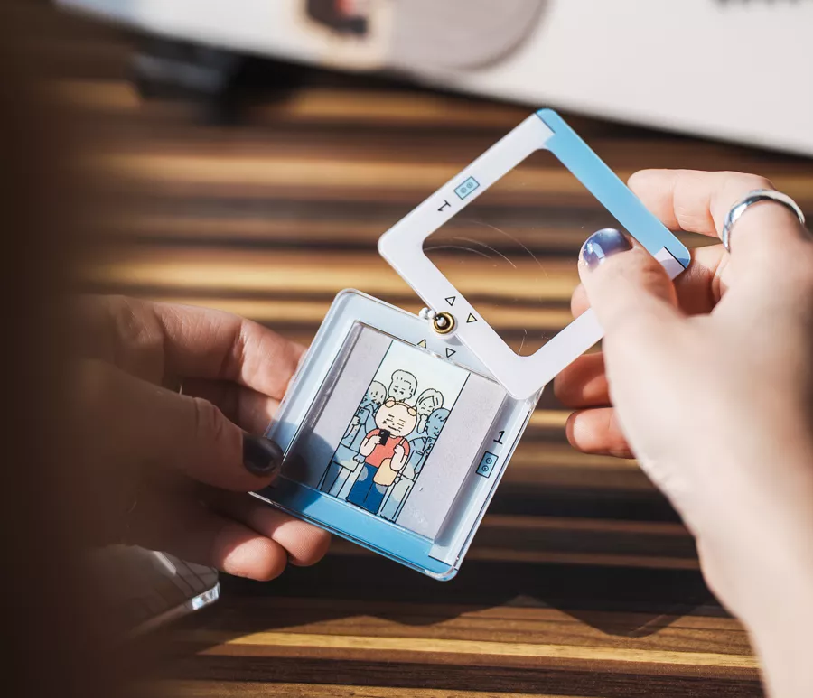 Today’s not my day 光柵吊飾