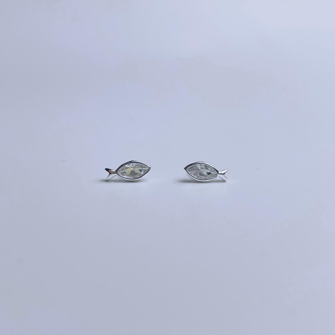 - 小白魚 -