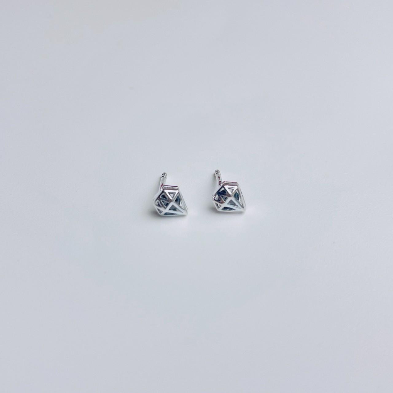 - 鑽石黑 -