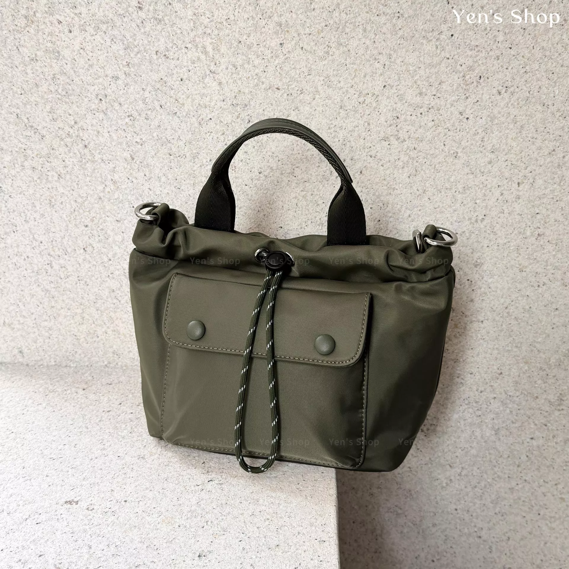 防潑水輕量三用尼龍水桶包｜上班通勤 旅行日常必備