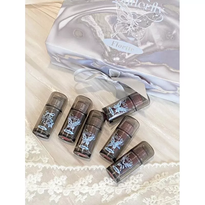 乾唇福音🌻花洛莉亞雙生蝴蝶系列唇部精華蜜🦋💕