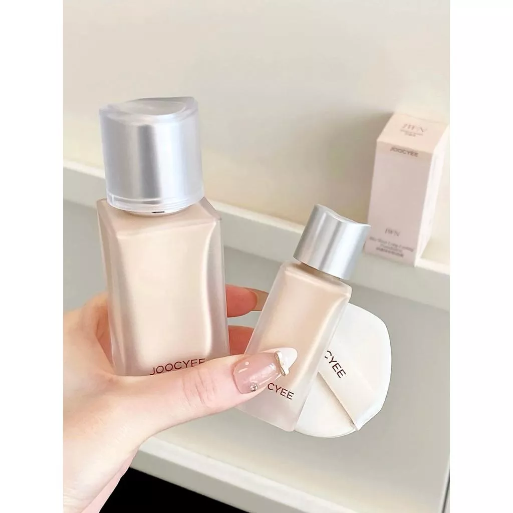 油皮、混油皮天菜！！酵色小銀蓋粉底液🩶裸感無瑕肌輕鬆get（蘭蔻平替）