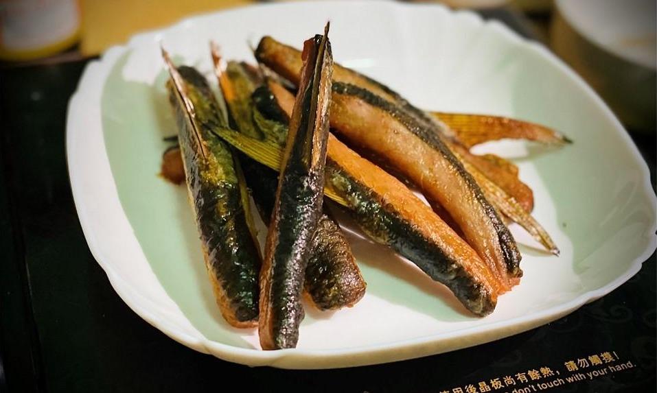 魚嶺(魚背鰭)