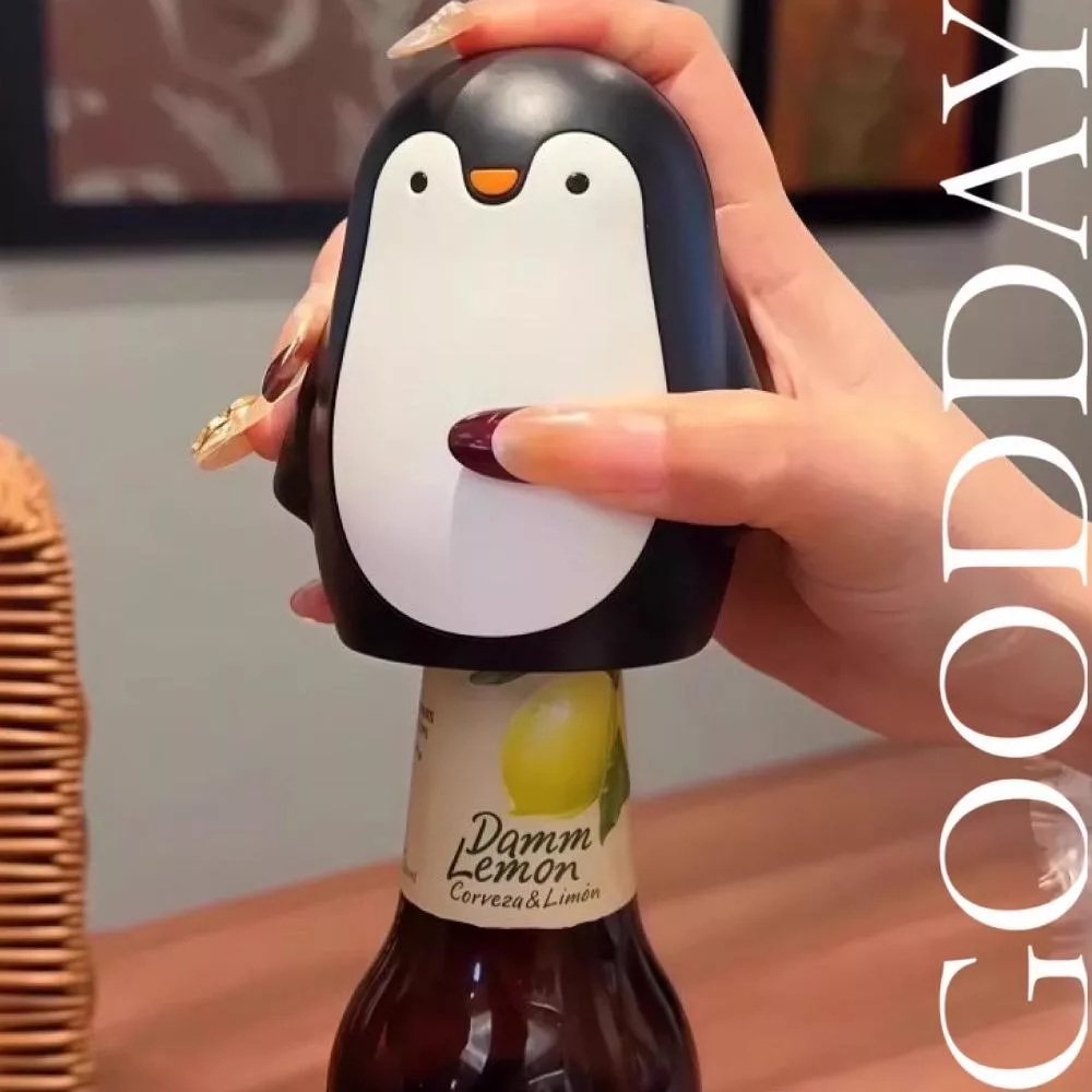 【台灣現貨】企鵝開瓶器 啤酒開瓶器 卡通便攜 開罐器 啤酒飲料開瓶器 家用創意開罐器 按壓開瓶器 酒瓶開瓶器 磁吸開瓶器