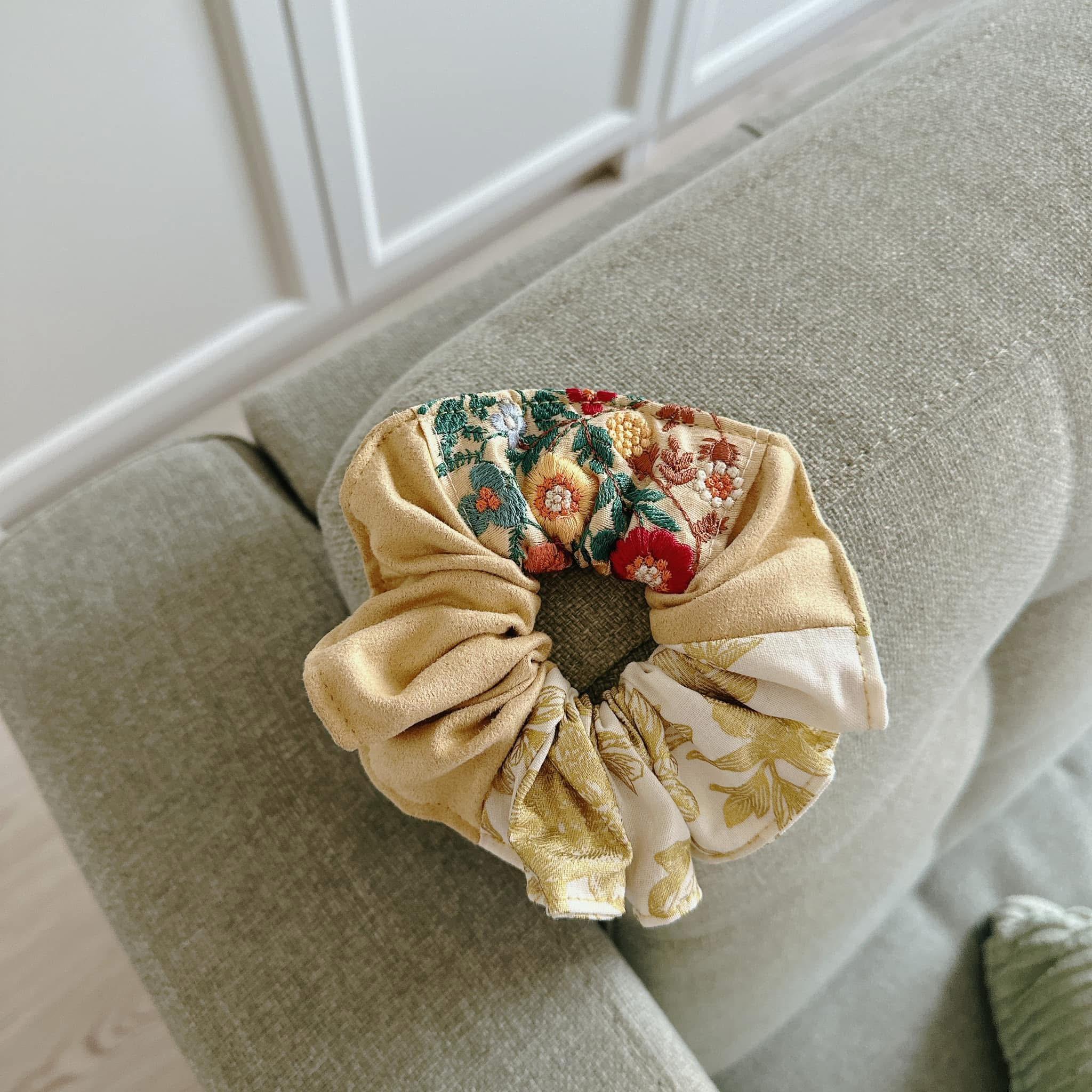 曙光（印度刺繡）_波浪圈髮束