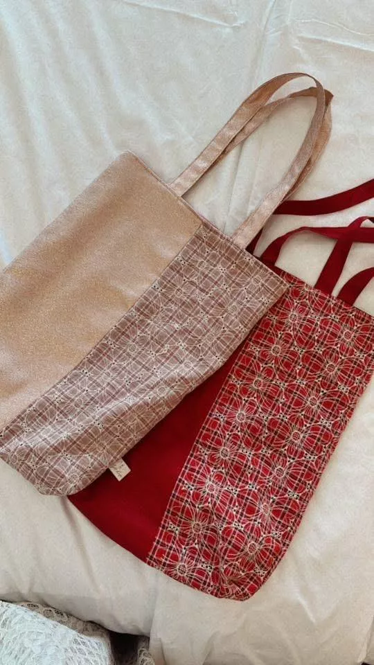 萌圈、映紅（刺繡拼接）_立體輕巧肩背袋