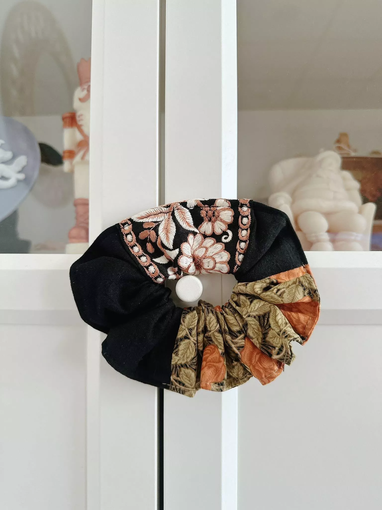墨凡（印度刺繡）_波浪圈髮束