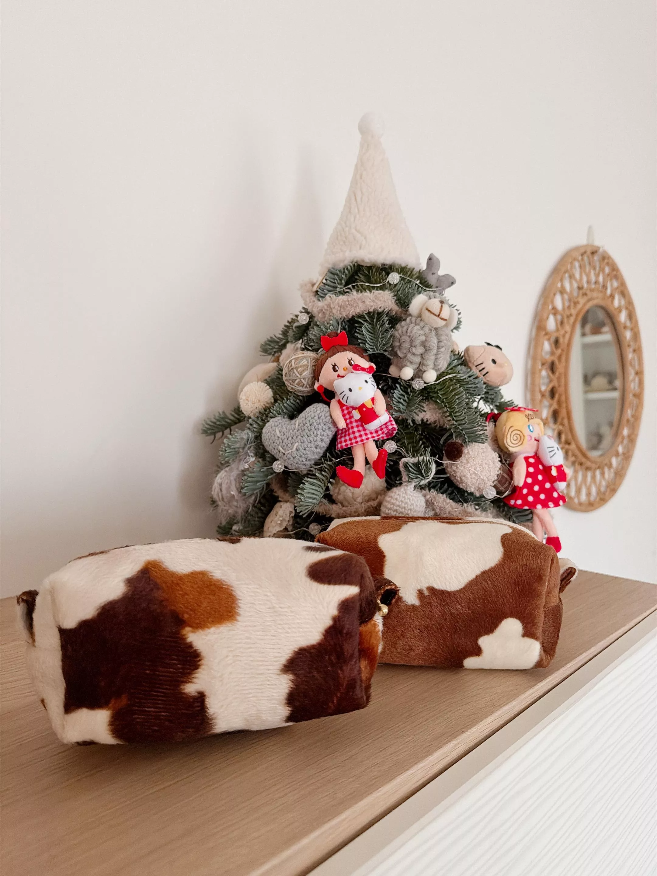 奶油小花牛 / 可可牧場（毛絨系列）_雲朵吐司收納包