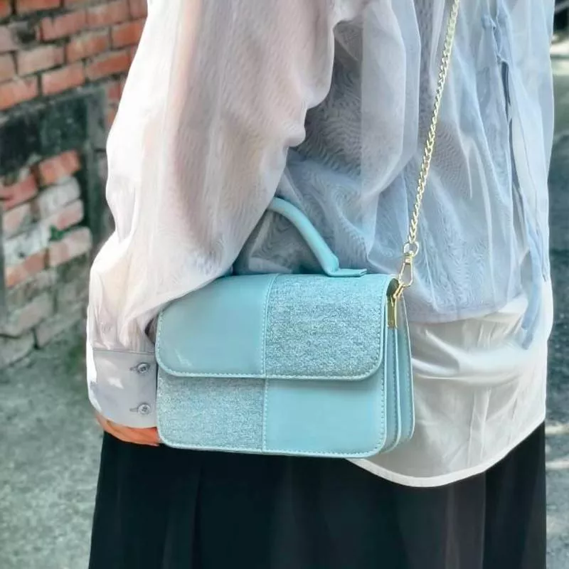 拚接百搭特色小包