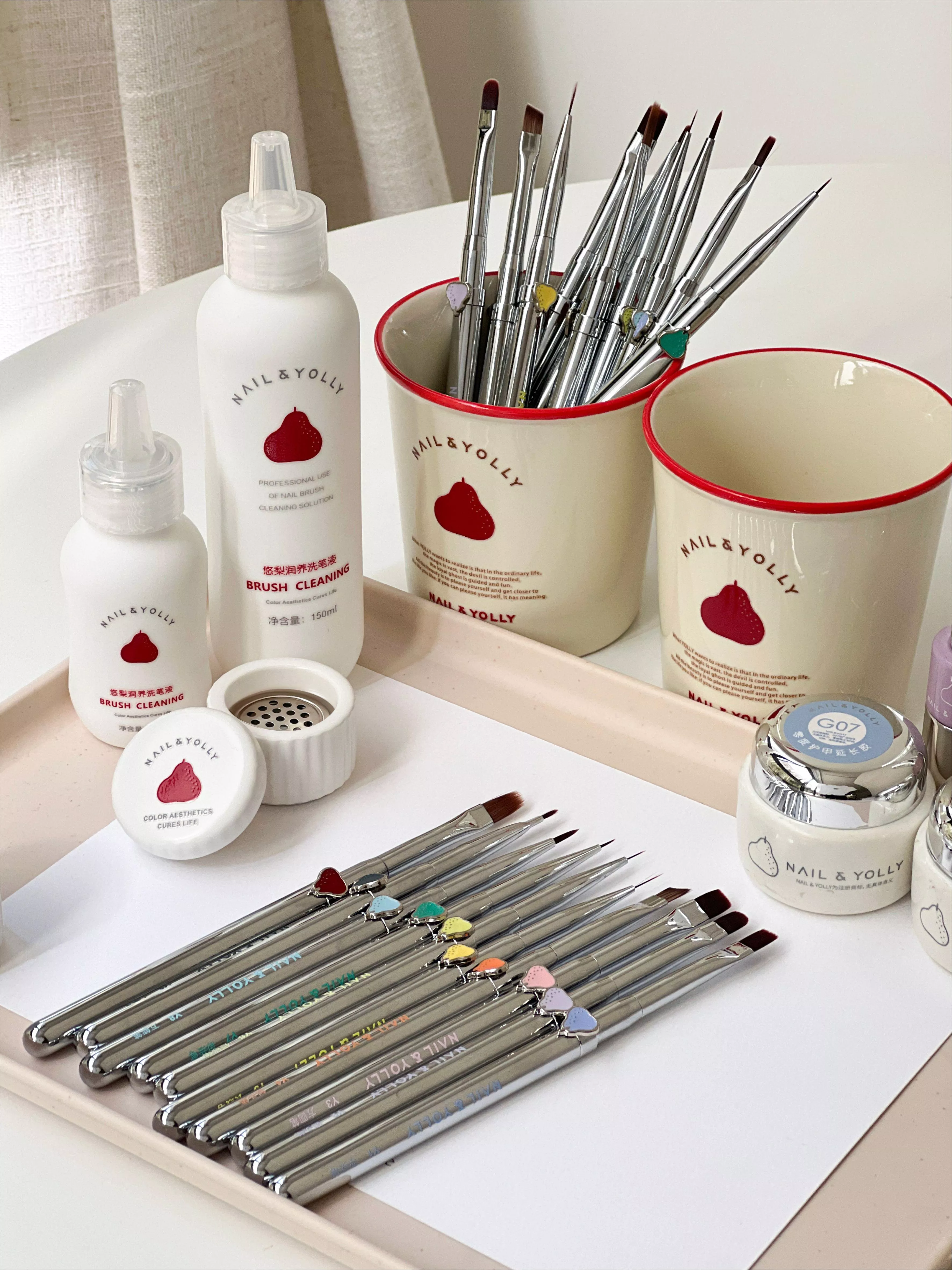 YOLLY 悠梨 魔法師美甲筆 系列