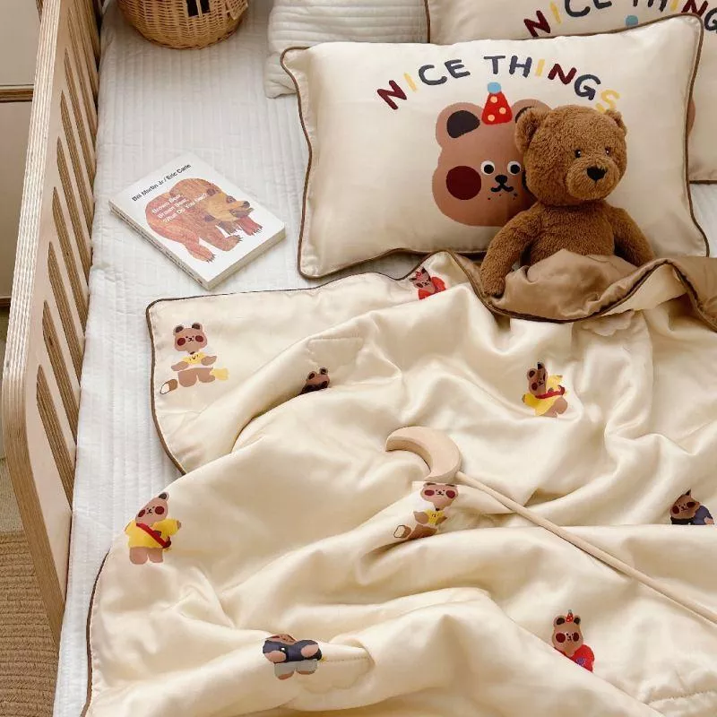 愛美家  現貨部分新款黛西米奇親子款兒童雙面60隻天絲夏被幼兒園寶寶午睡小被子印花大豆冷氣被