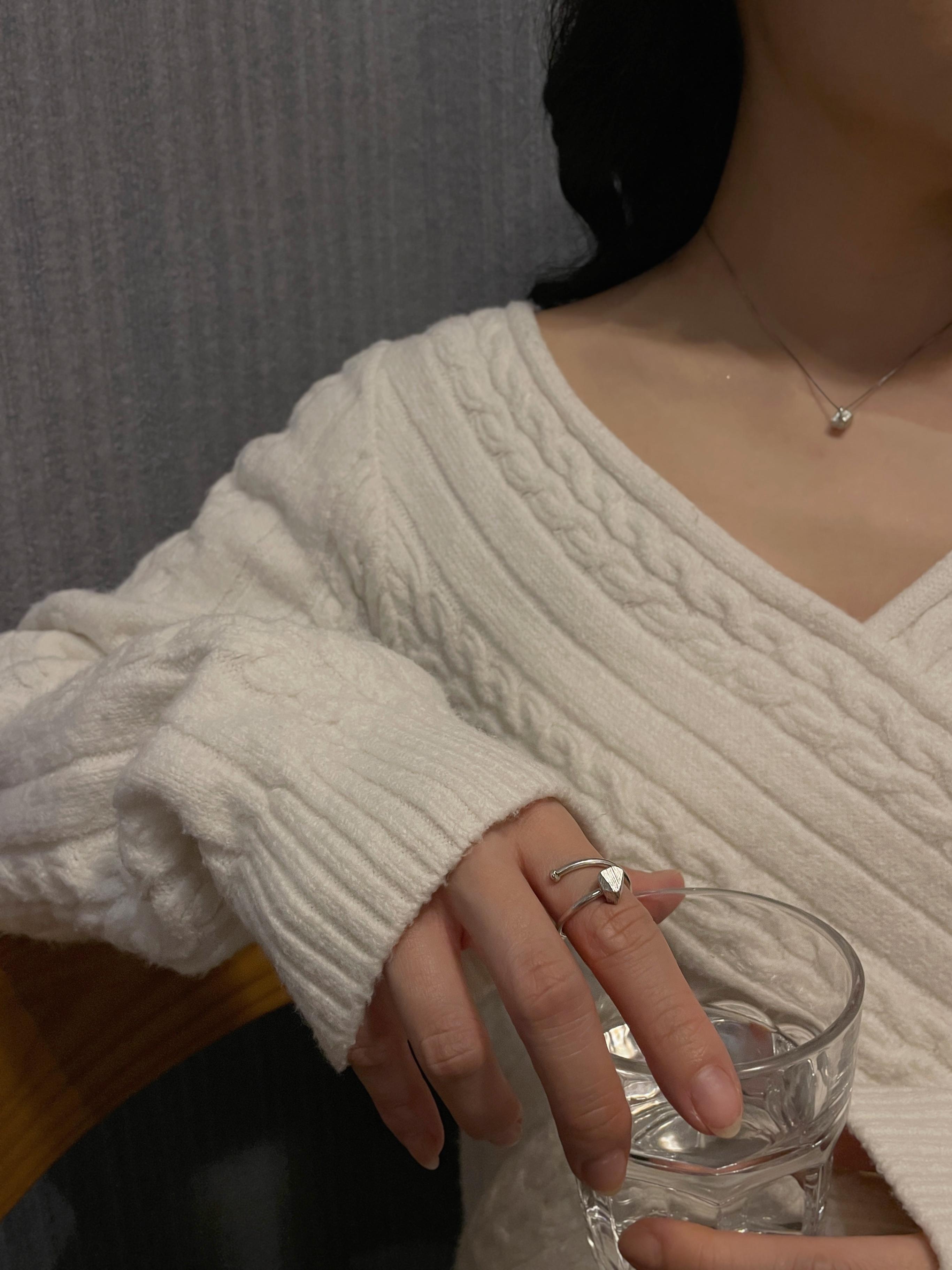 Iceberg ring 冰石純銀繞轉戒