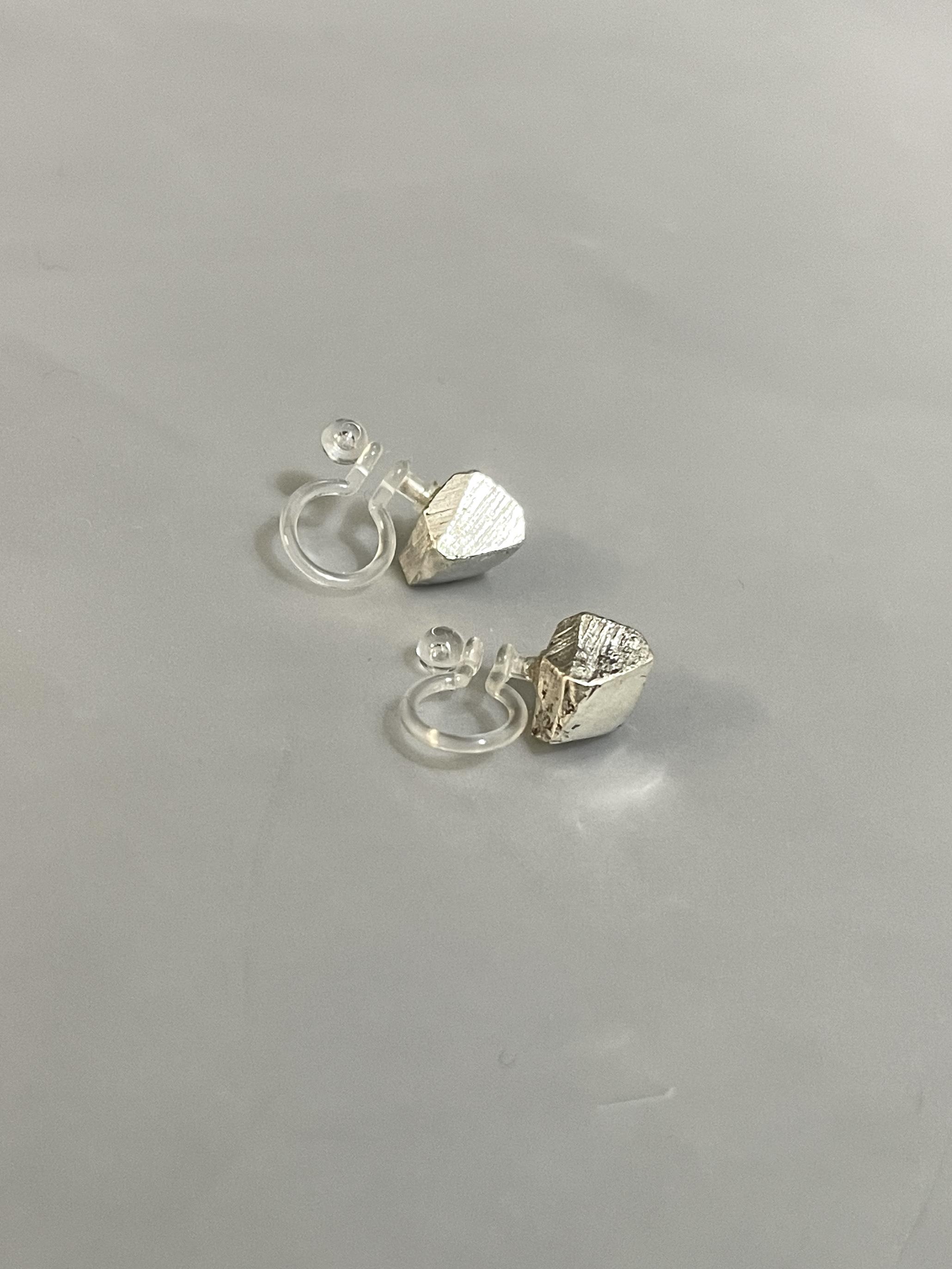 Iceberg earrings 冰石純銀耳環