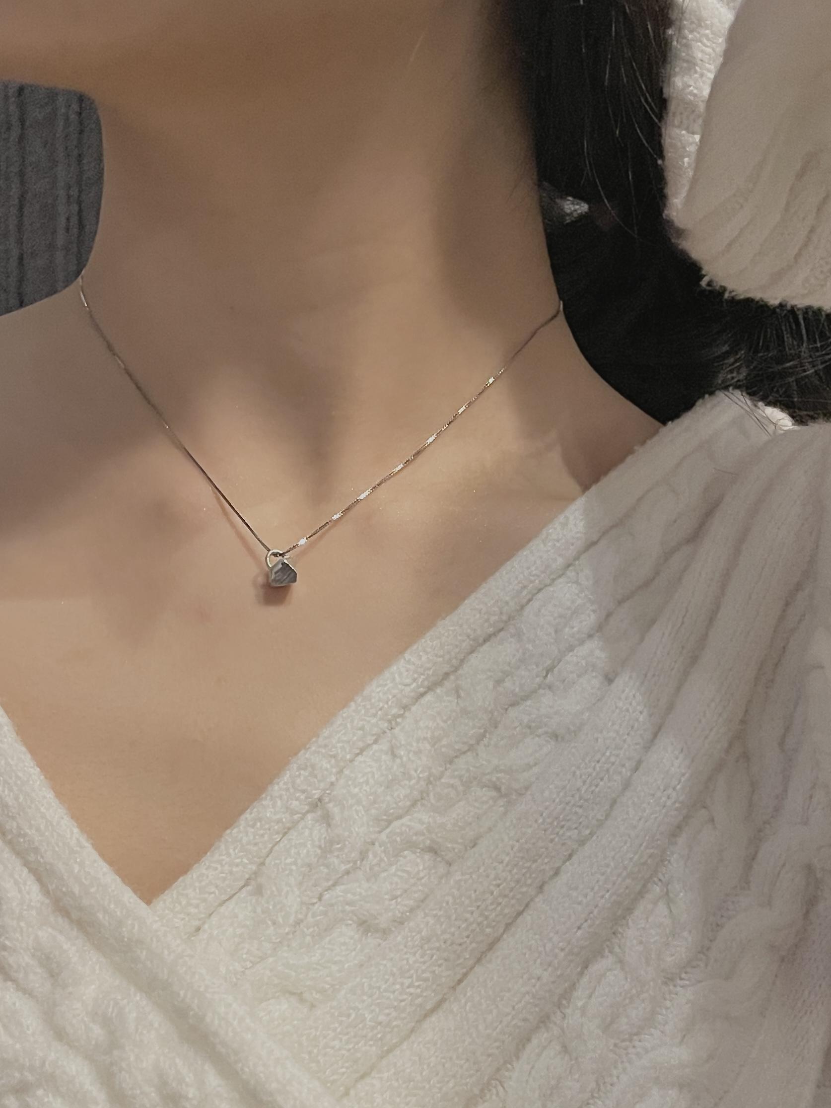 Iceberg necklace 冰石純銀項鍊