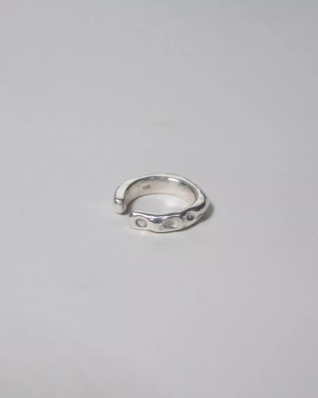 Moon silver ear cuff 純銀耳骨夾