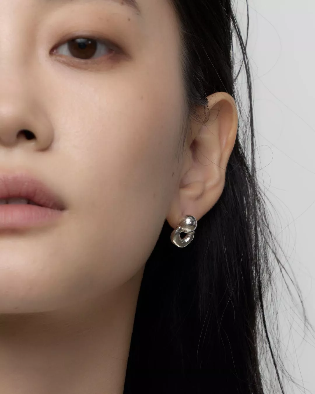 No.02 Chasing Lights Silver Earrings