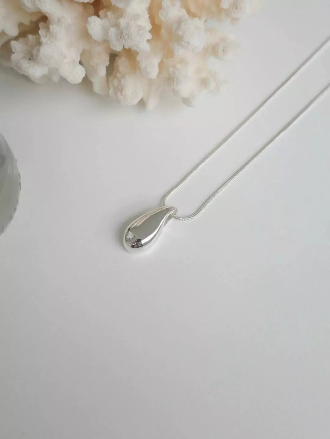 水滴金屬風項鍊