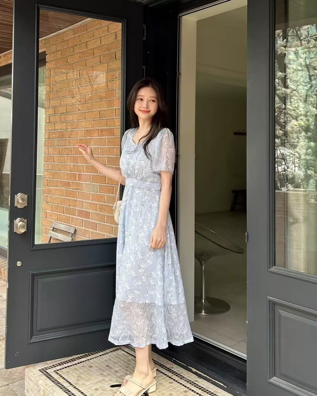 碎花縮腰氣質款洋裝