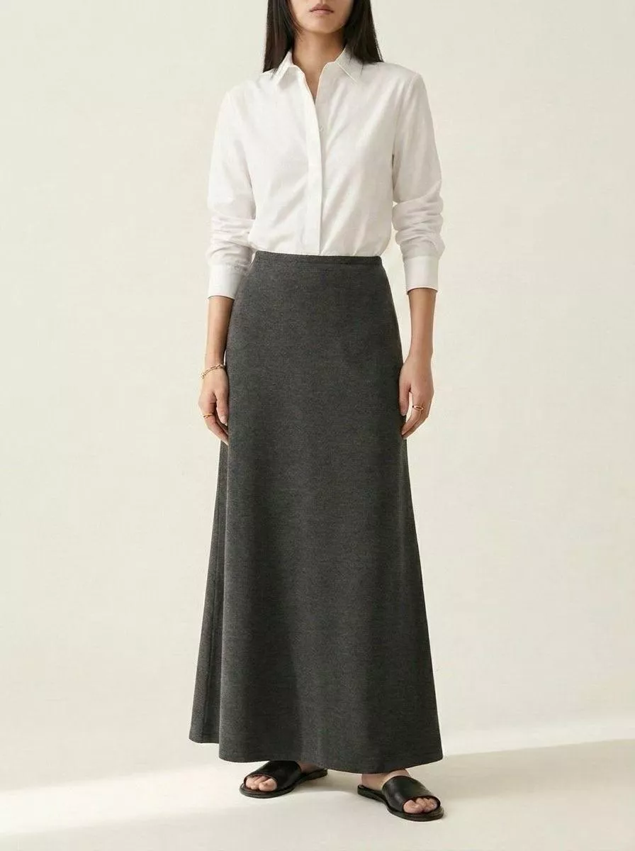 店內熱銷款🔥顯瘦傘裙