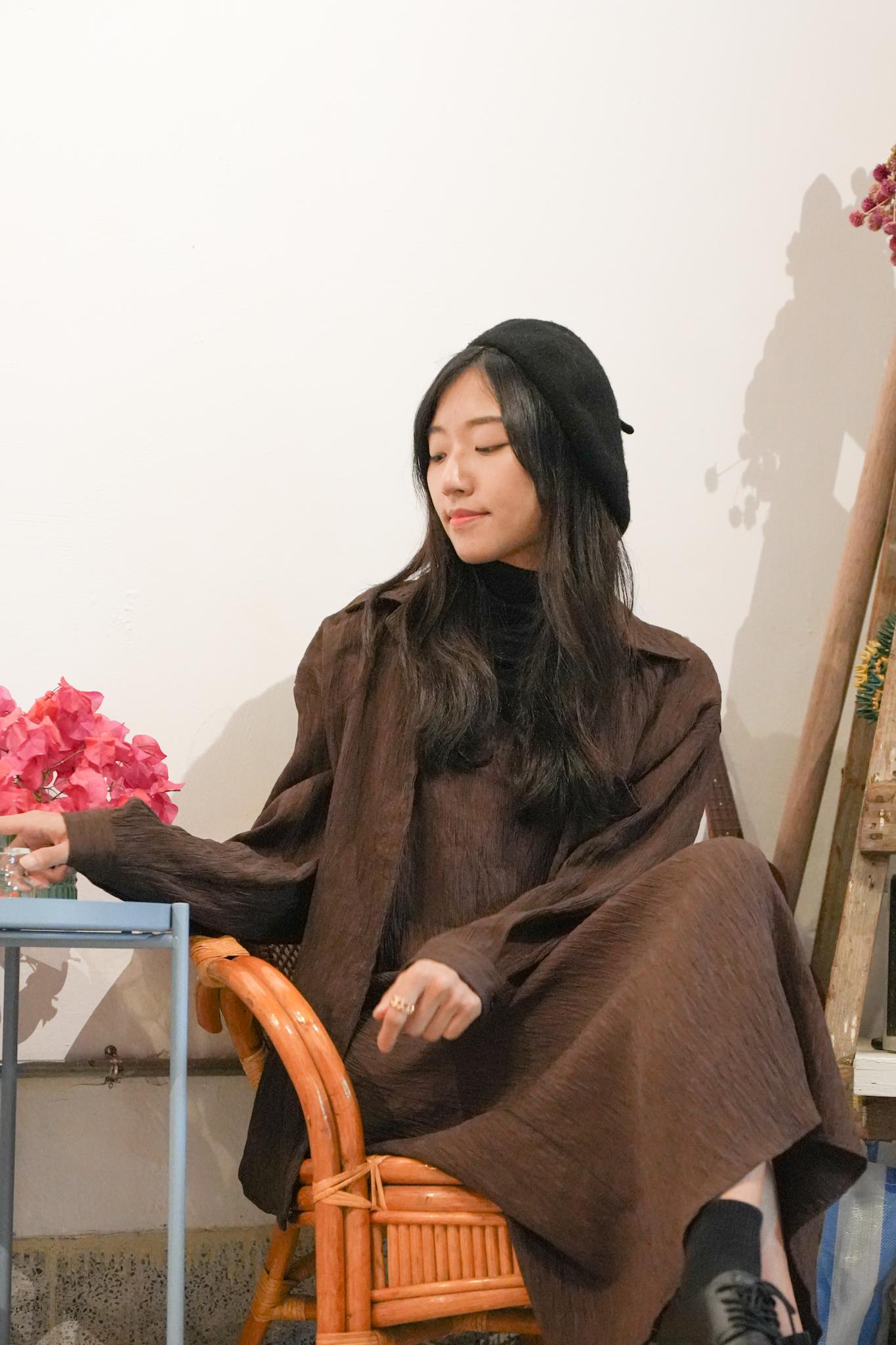 樹紋知性吊帶洋裝 可可咖
