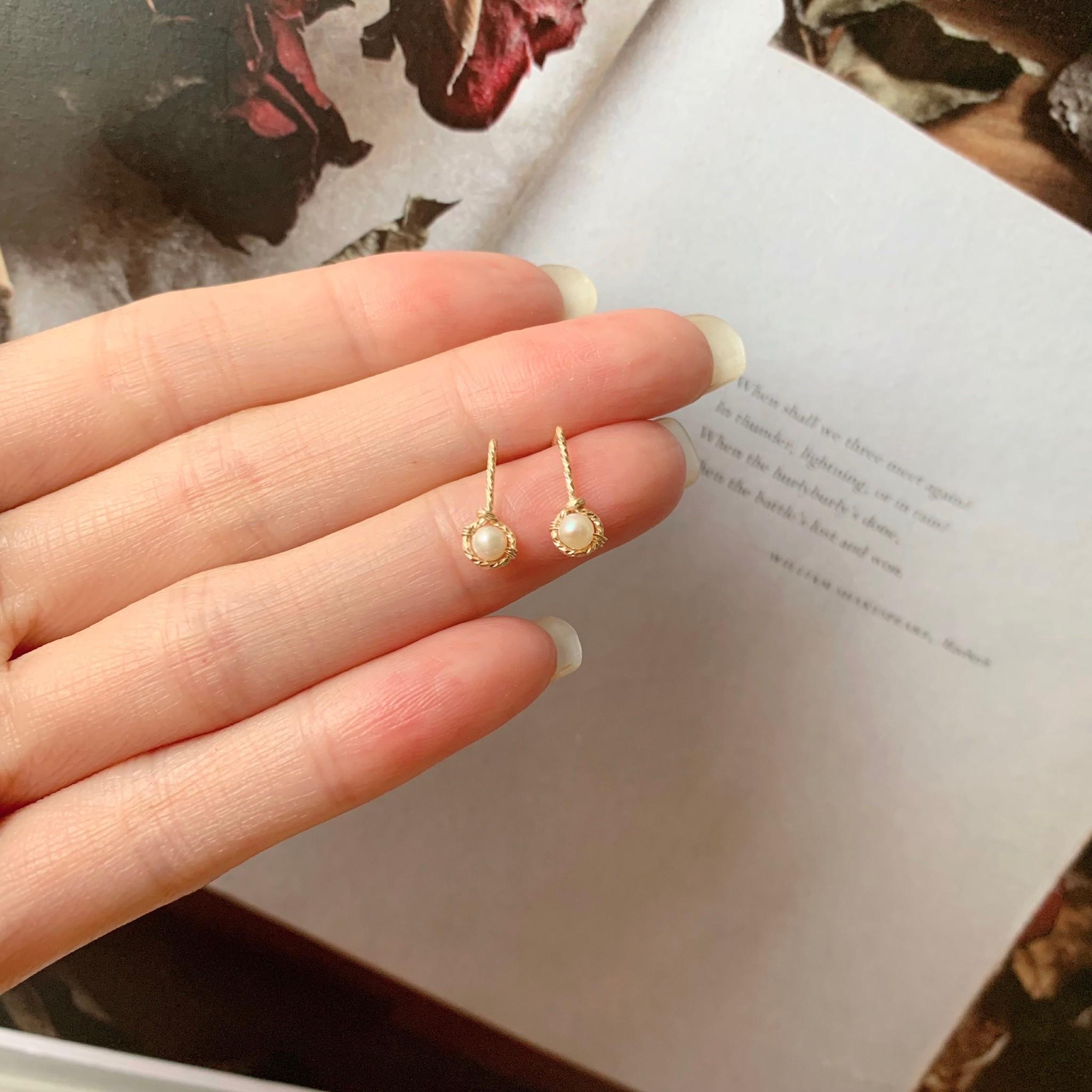 14KGF ❘ 超級小珍珠耳環