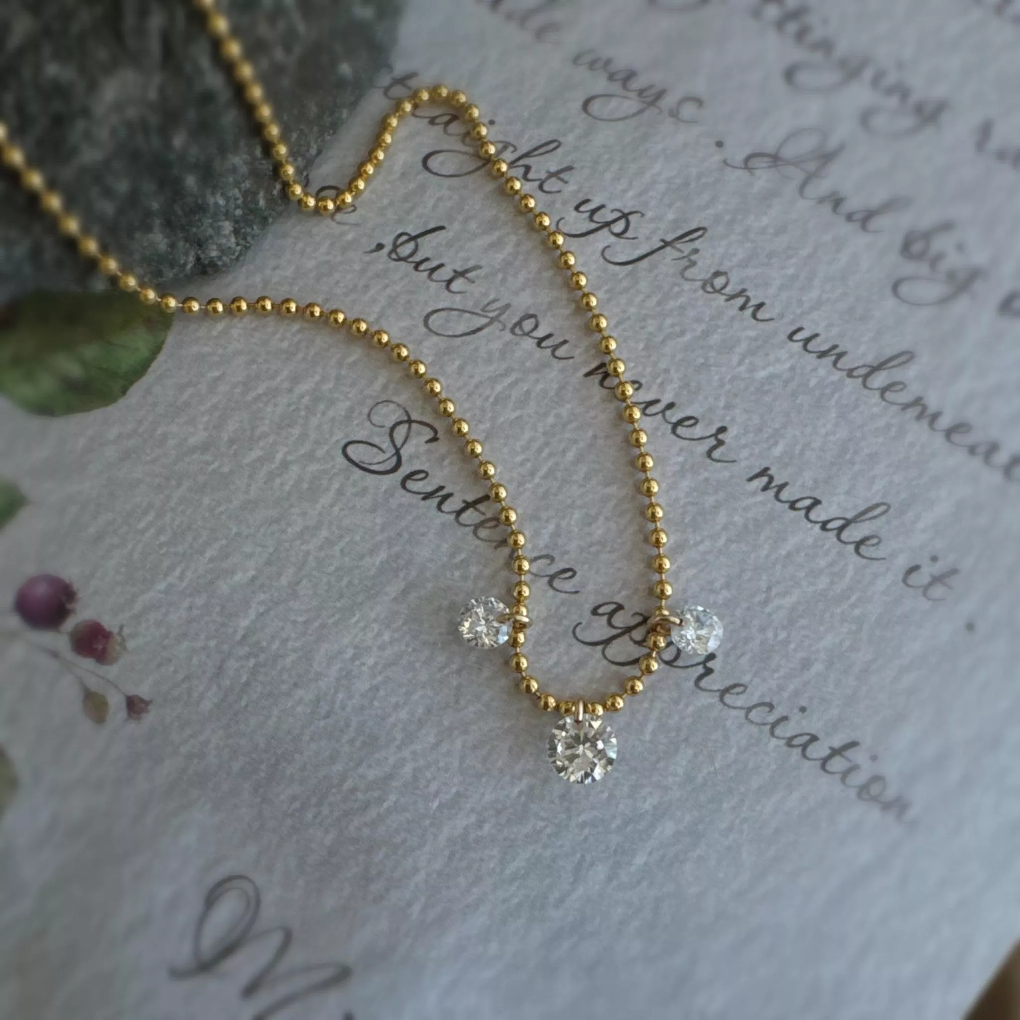 14KGF ❘ 亮金色 三顆星鑽鎖骨項鍊