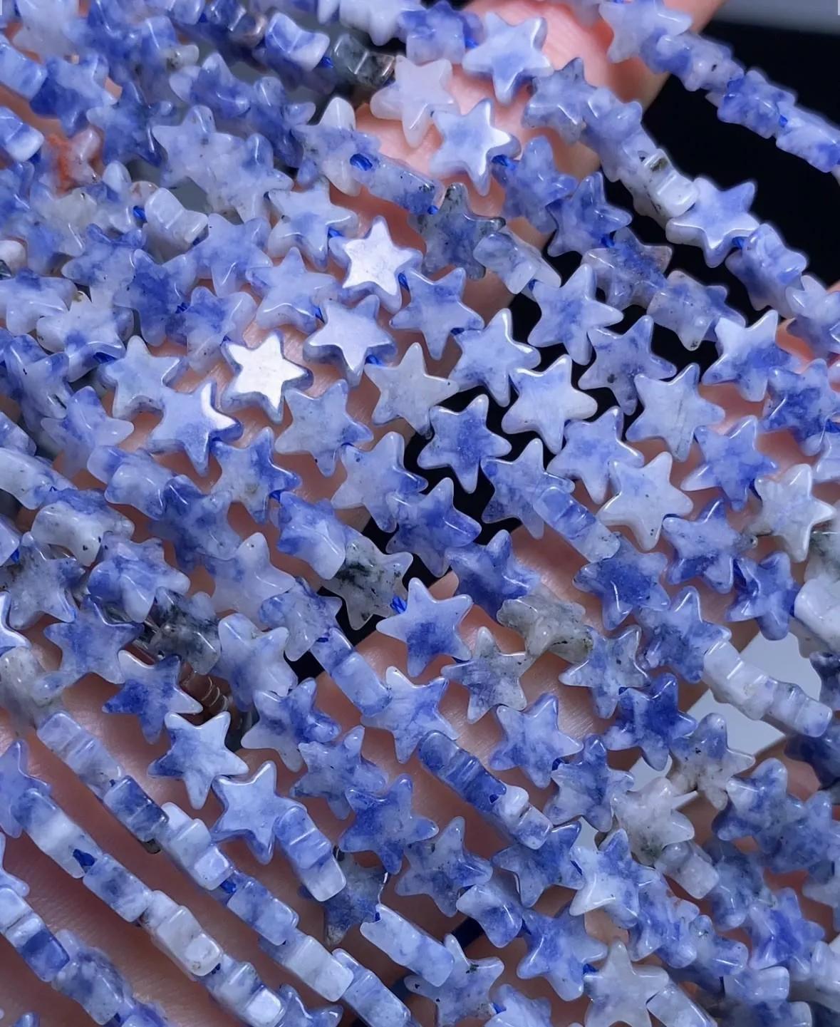 11月預購  6mm藍點石星星耳勾 11月預購  6mm藍點石星星耳勾