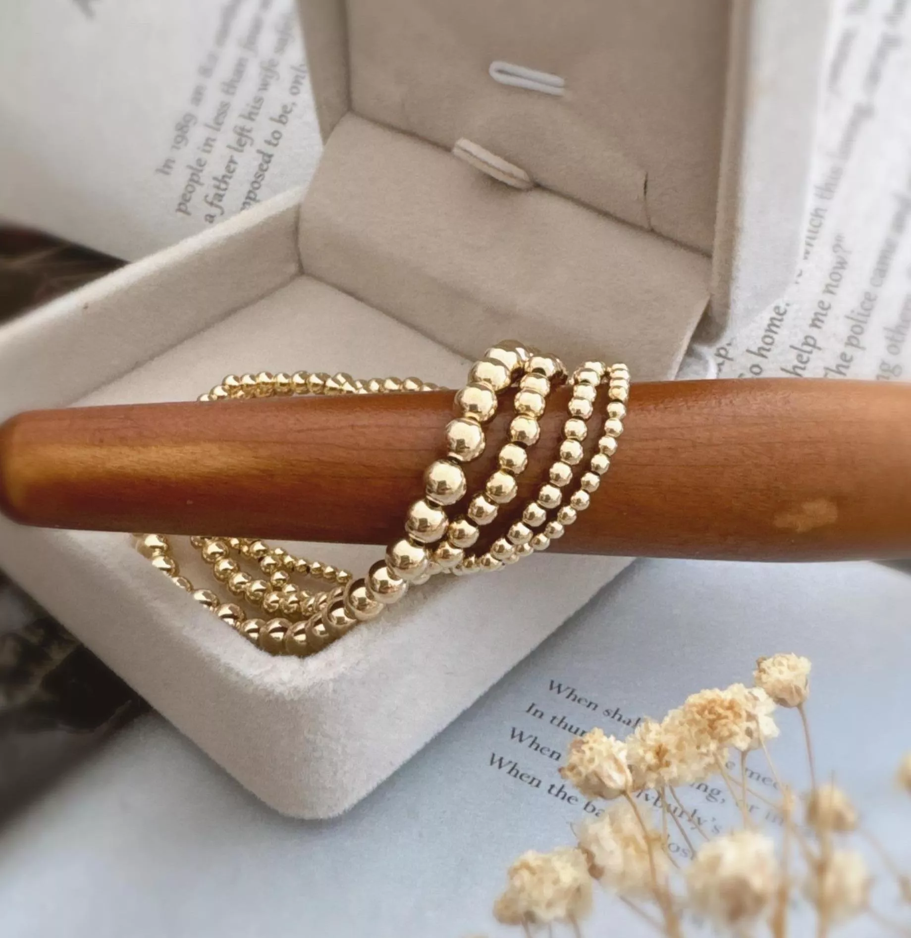 14KGF 淡金色 ❘ 珠珠彈性手環