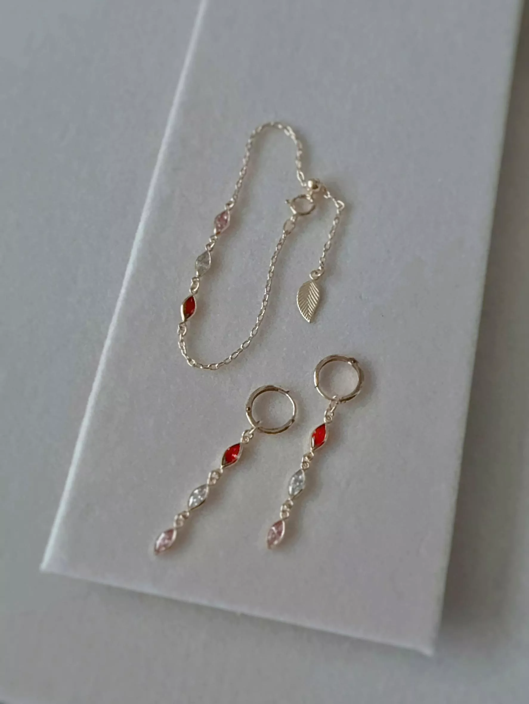 14KGF  ❘ 自選色葉形鋯石手鏈 耳環