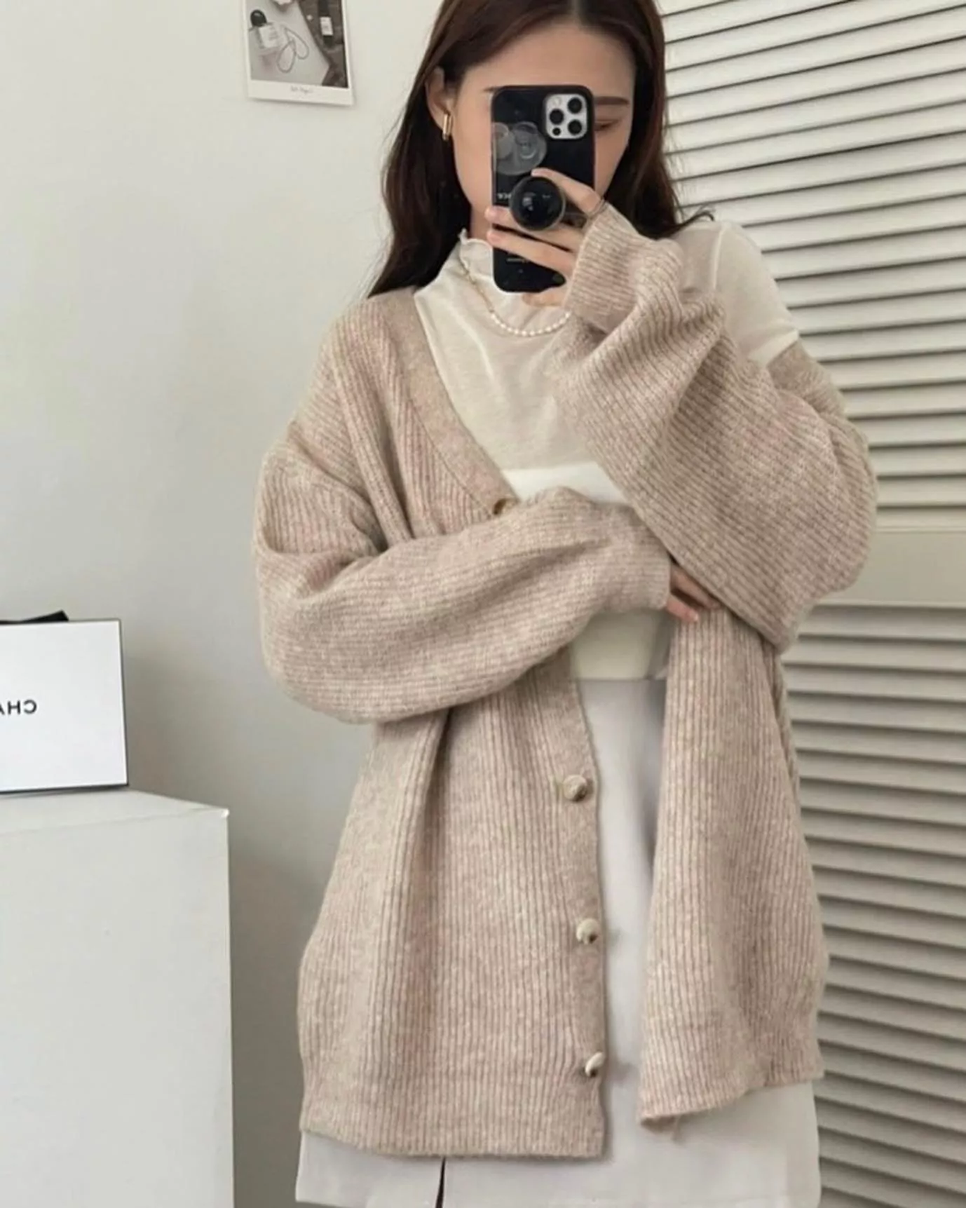 排扣V領針織外套