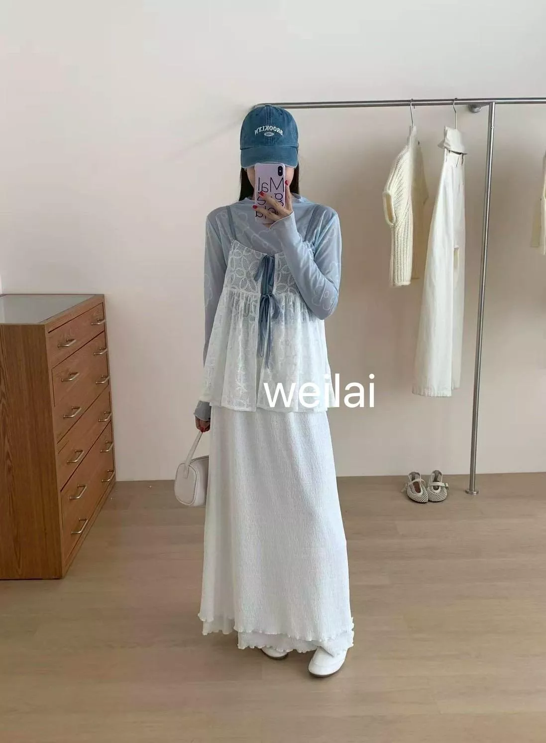 滾藍邊綁帶正反兩穿背心