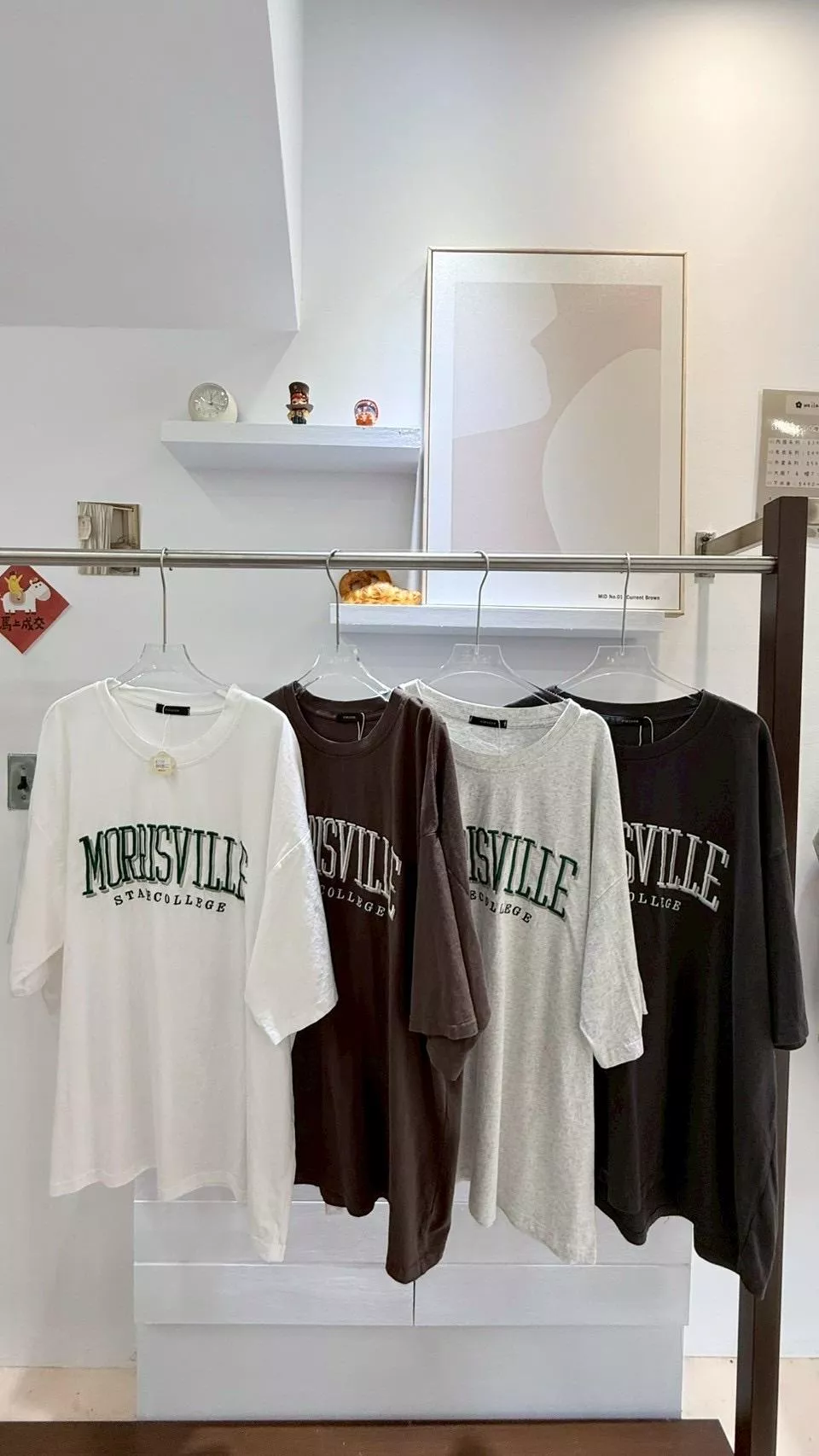 簡約刺繡字母大版T 4color