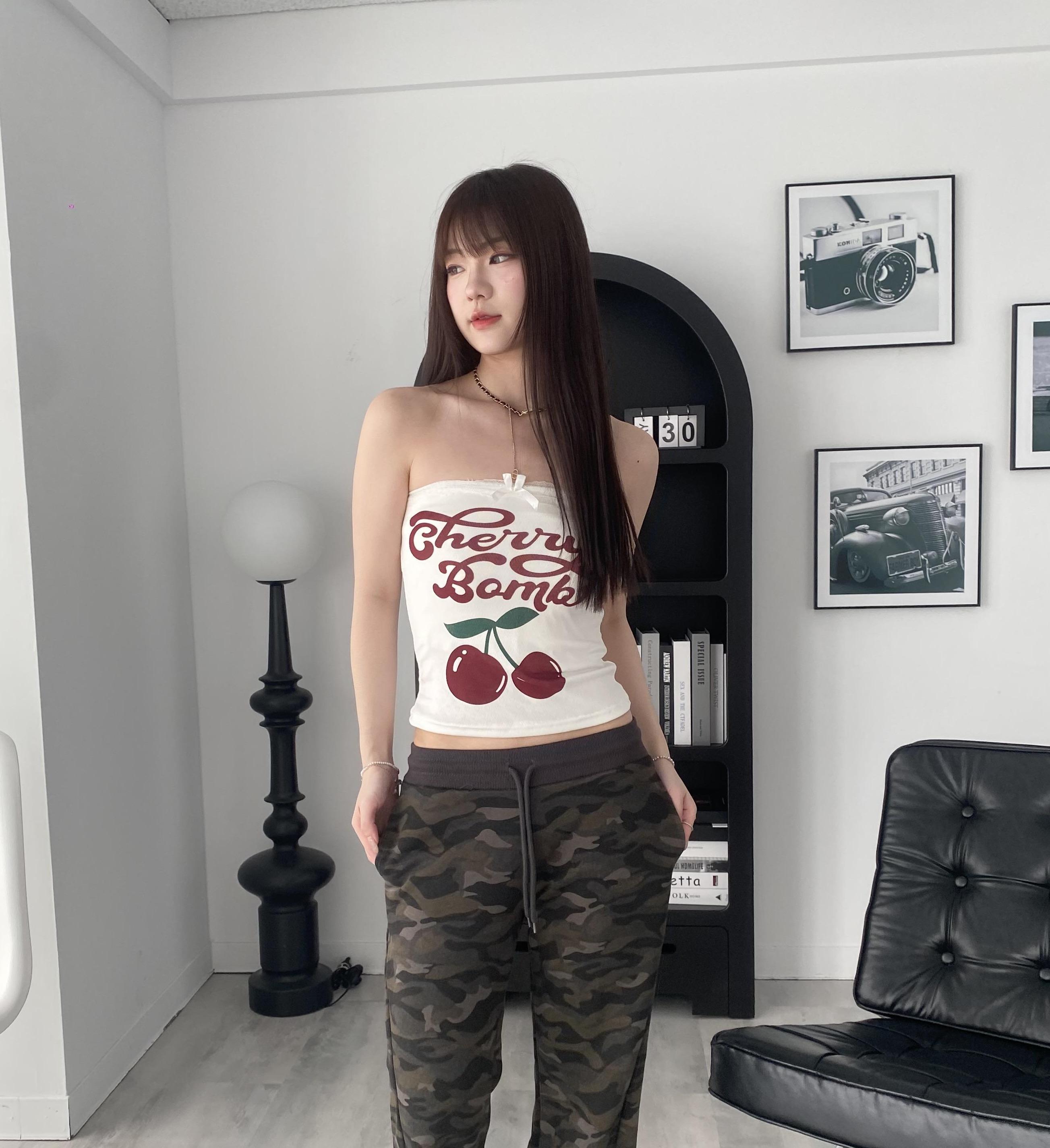 現貨+預購｜𝘾𝙝𝙚𝙧𝙧𝙮 𝘽𝙤𝙢𝙗🍒蕾絲拼接背心