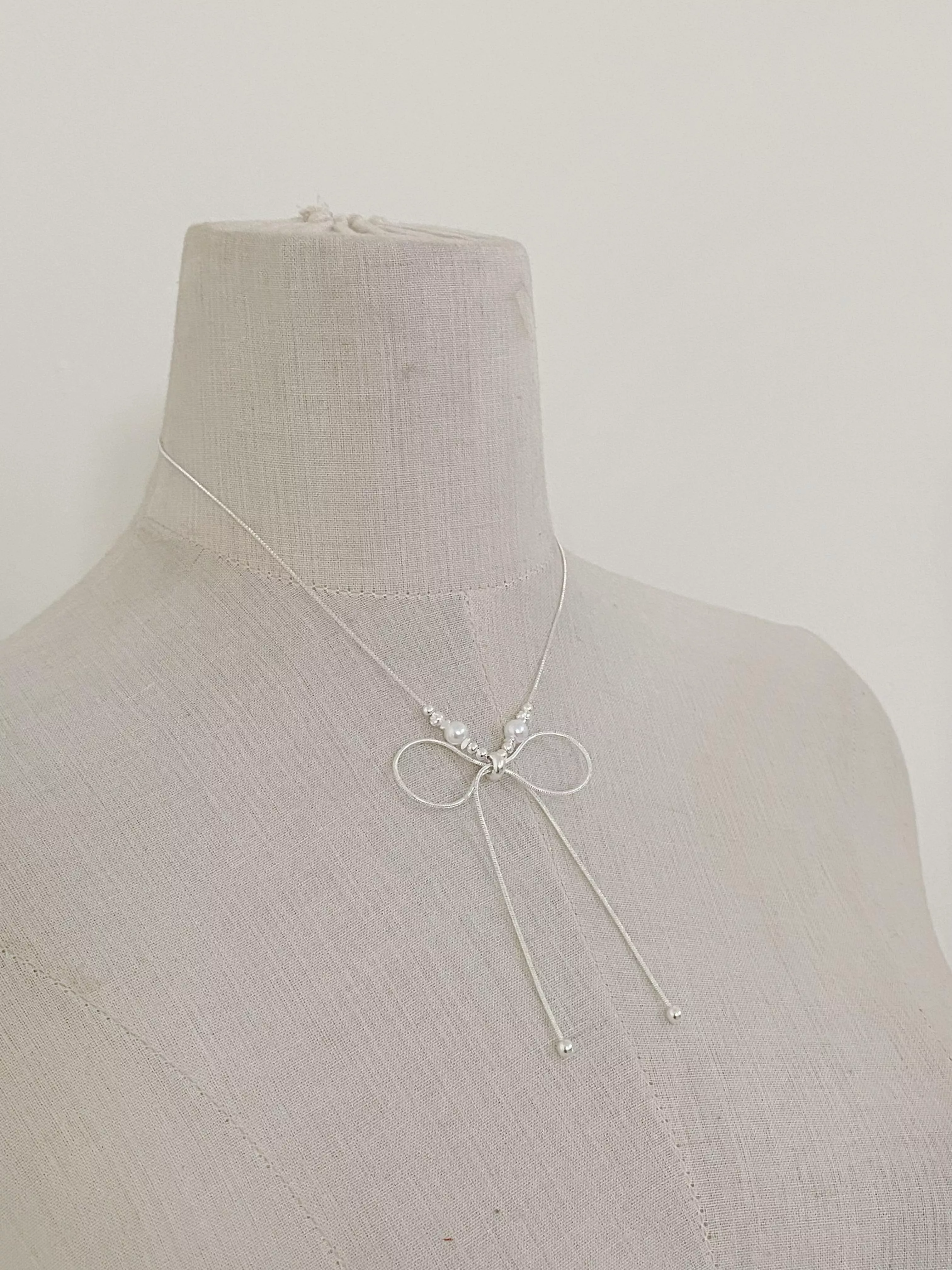 細緻蝴蝶結珍珠項鍊