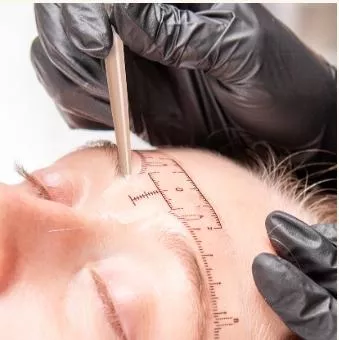 定位用白色眉筆