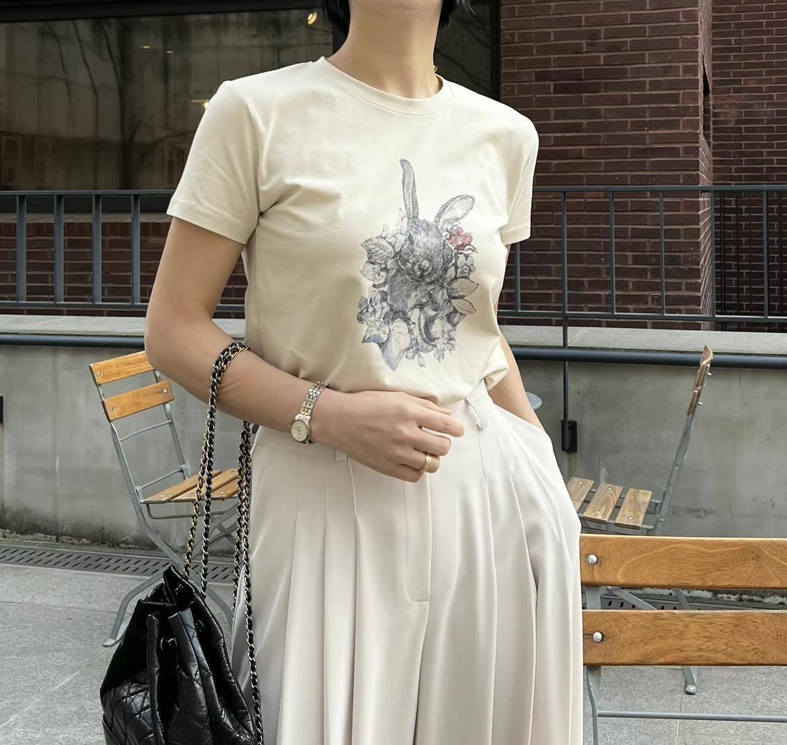 棉柔小兔T-Shirt