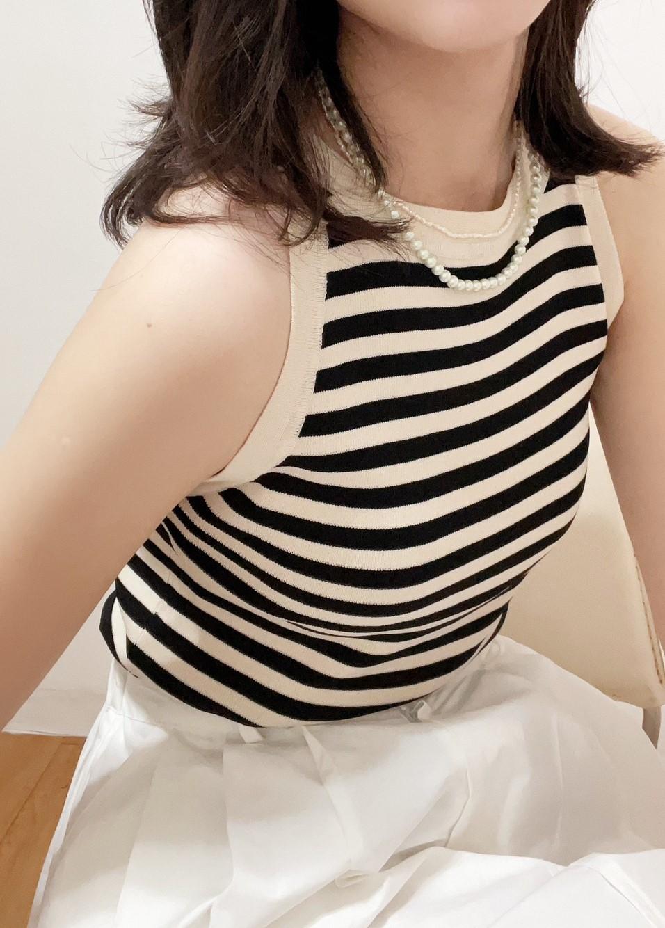 小性感削肩背心