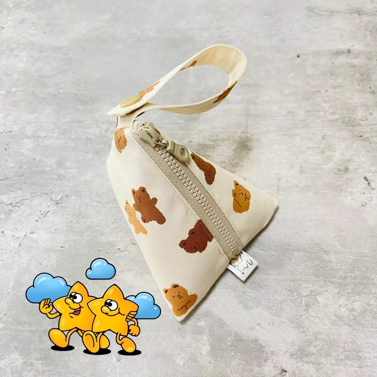 Blingstartwins®️牛奶糖熊熊-立體收納奶嘴包