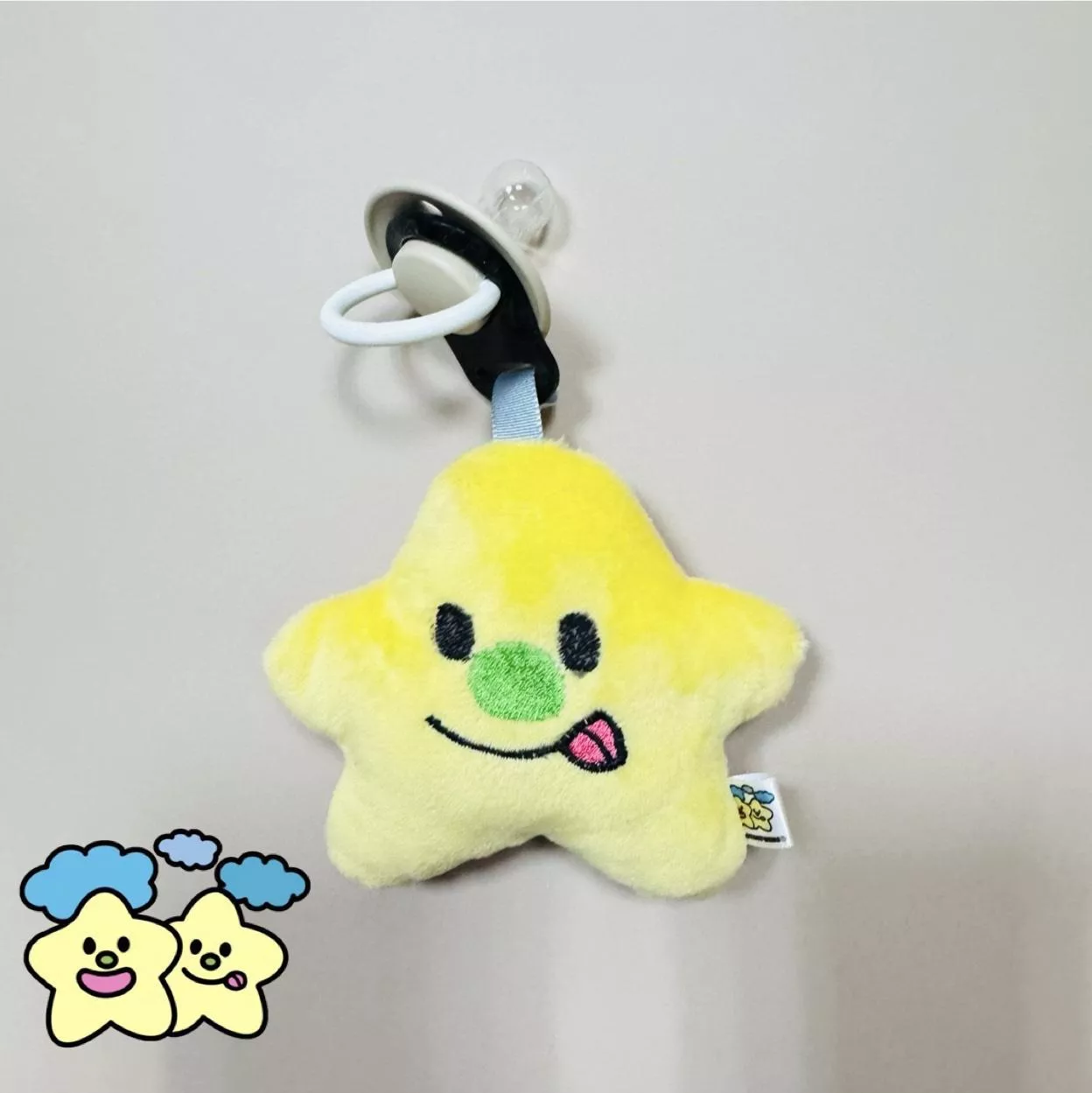 Blingstartwins®️刺繡小星星-玩偶安撫奶嘴套