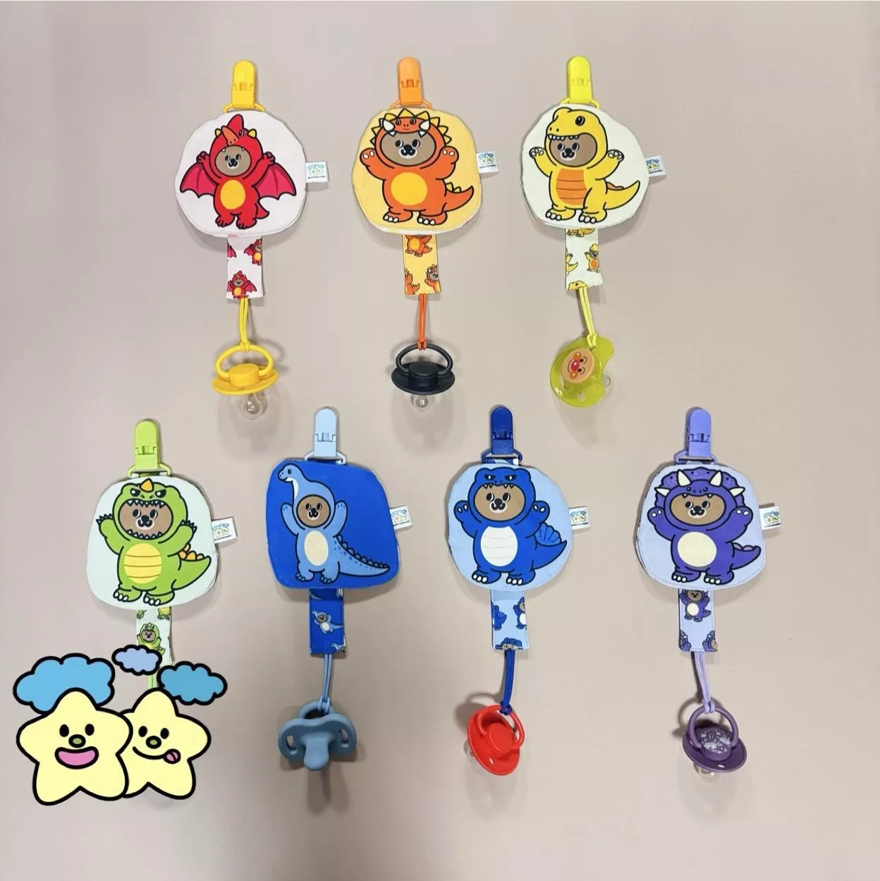 Blingstartwins®️侏儸紀熊熊公園-手作奶嘴防塵罩組