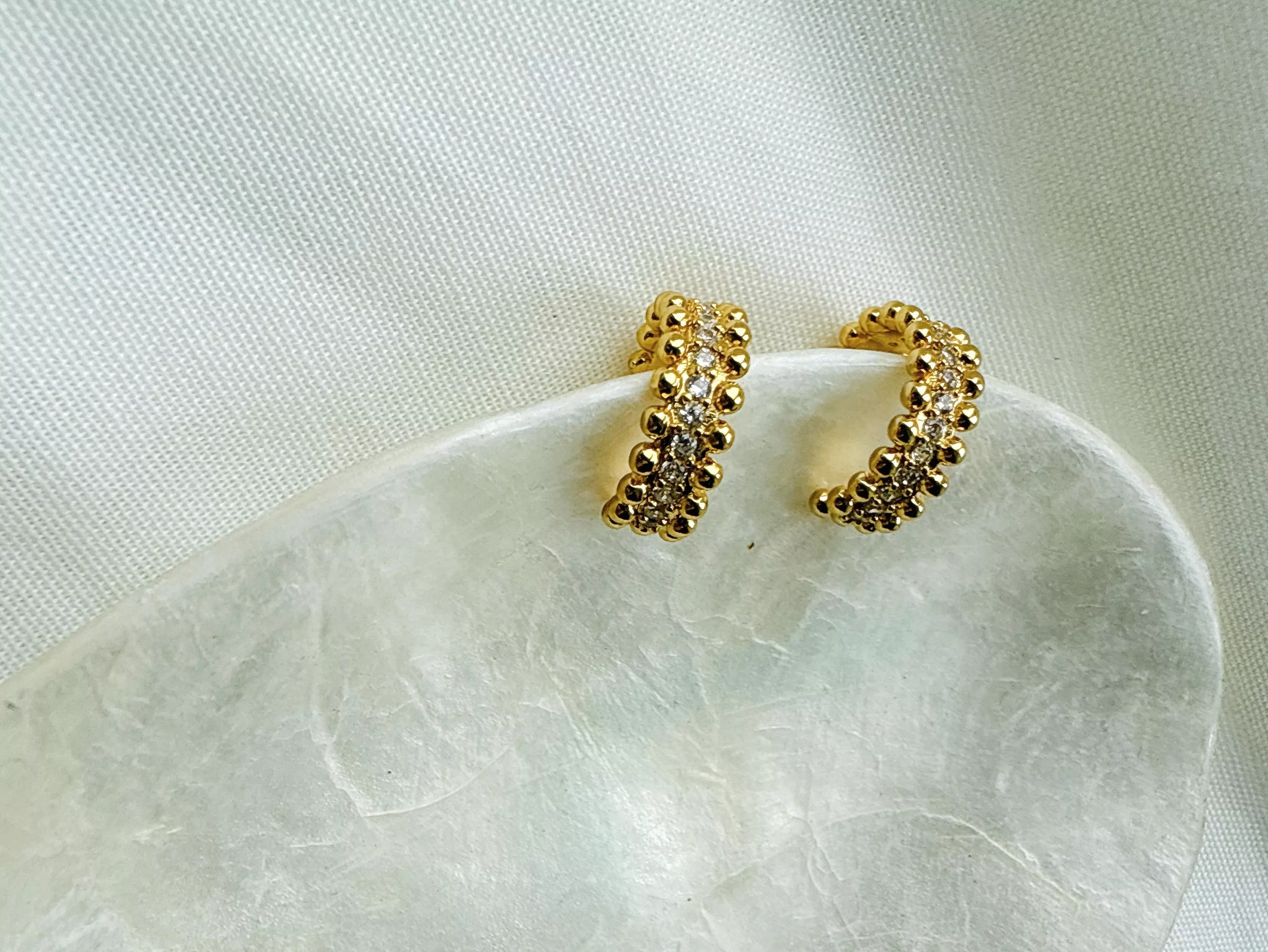 鋯石典雅 圈圈925純銀耳針