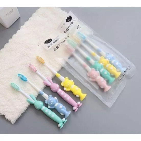 竹炭軟毛兒童牙刷１組３包１２入