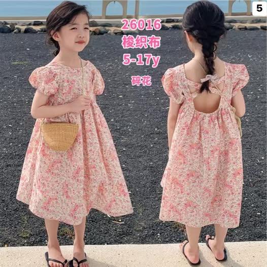 北屯實體店❤現貨小露背碎花公主袖洋裝✩米米童著-E0286
