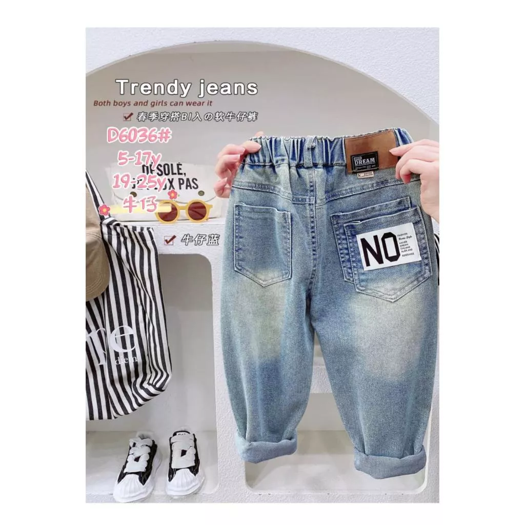 北屯實體店❤現貨 皮革標籤NO字母牛仔長褲(無刷白✩米米童著-D0614