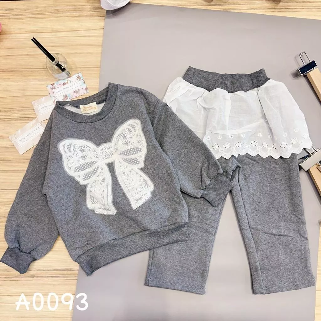 北屯實體店❤現貨 厚-刷毛 蝴蝶結大學T+拼接緹花造型長褲 套裝✩米米童著-A0093